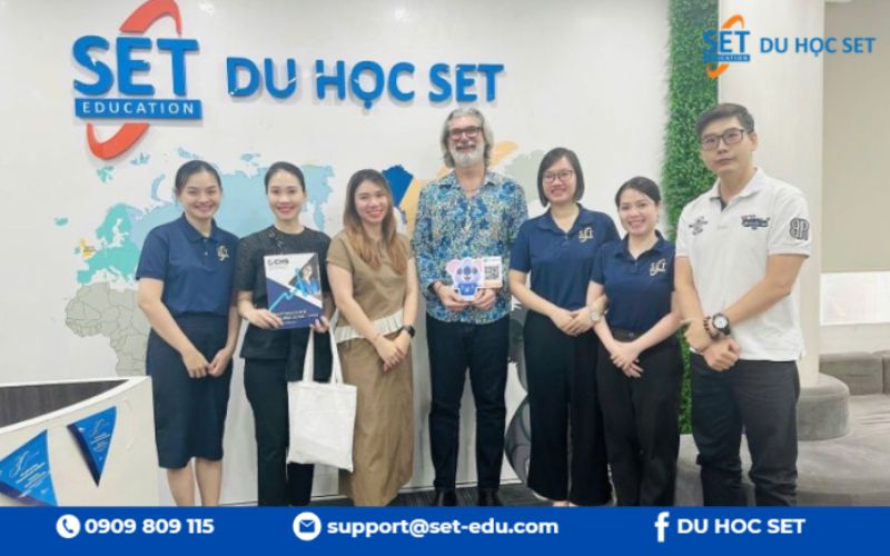 SET Education tư vấn miễn phí và hỗ trợ nhận offer ACU trong 48 giờ