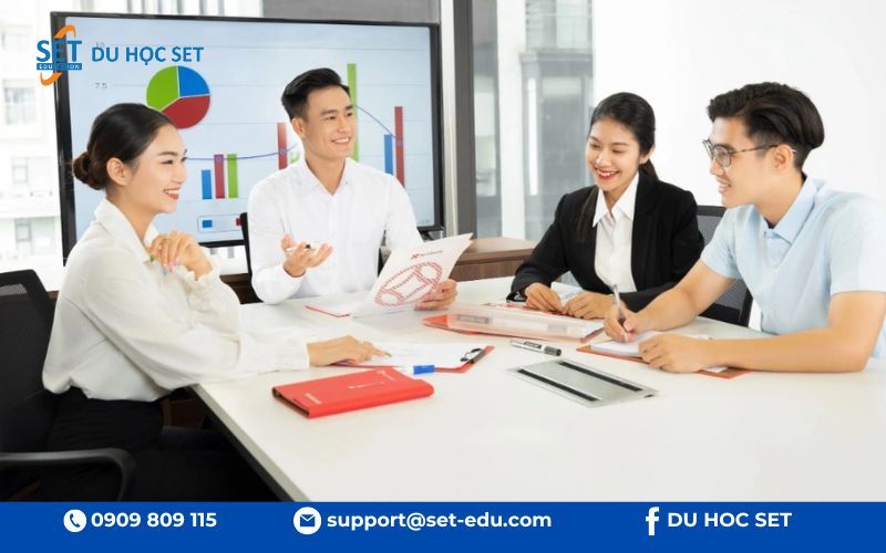 Ngành Kinh doanh ACU đạt chuẩn AACSB và hỗ trợ học bổng đến 50%