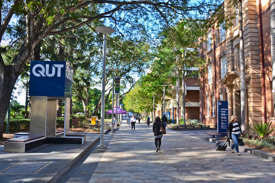 QUT - Đại học Công nghệ Queensland