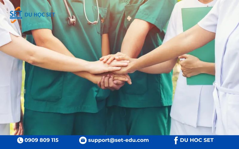 Ngành Điều dưỡng của Deakin thuộc top 150 thế giới với nhiều cơ hội việc làm và định cư