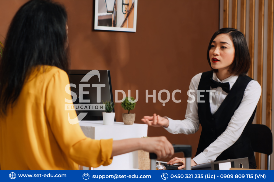 DU HOC UC NGANH uqan3 tri nha hang khach san