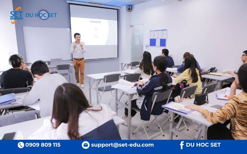 Khóa luyện thi IELTS uy tín giúp cải thiện nhanh kỹ năng và đạt mục tiêu điểm số