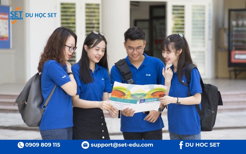 Mức thu nhập ngành xã hội học dao động tùy theo lĩnh vực và kinh nghiệm