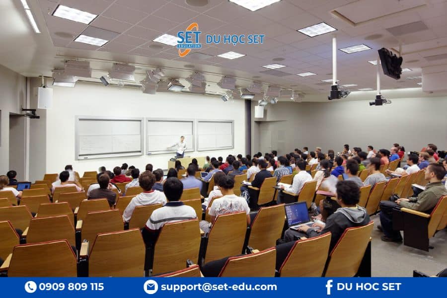 Hệ thống giáo dục Úc cung cấp lộ trình điều dưỡng linh hoạt từ nghề đến sau đại học