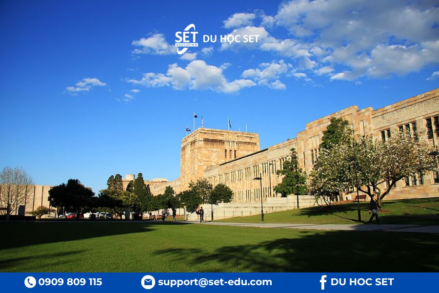 UQ Business School nổi bật về nghiên cứu, thực hành và môi trường quốc tế