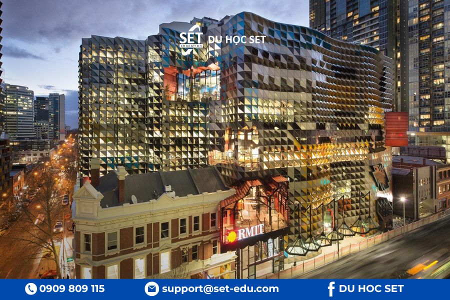 RMIT nổi bật về đào tạo thực hành và kết nối doanh nghiệp
