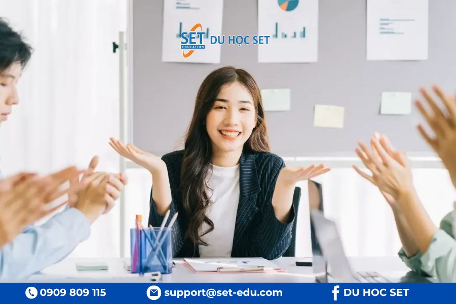 Giáo dục kinh doanh Úc kết hợp thực tập và case study để rèn kỹ năng thực tiễn