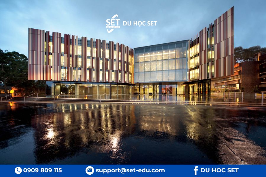 Đại học Macquarie nổi bật với đào tạo tài chính gắn liền thực tiễn và công nghệ
