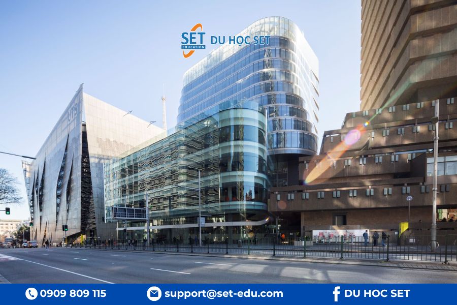 UTS tiên phong đào tạo tài chính gắn liền công nghệ và FinTech